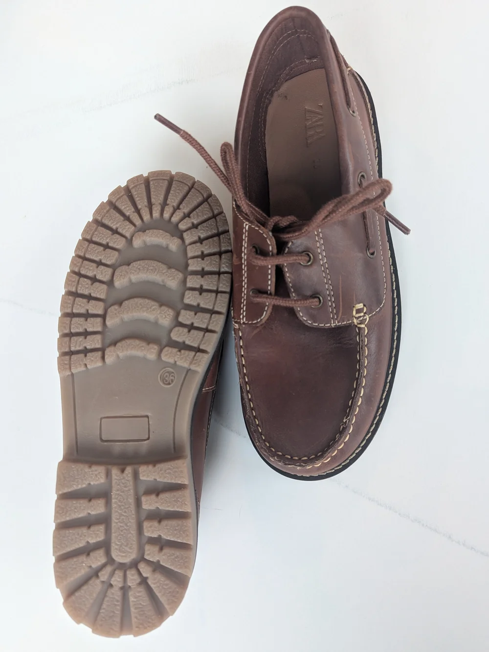 Zara Men's Dark Brown Leather Lace-Up Boat Shoes